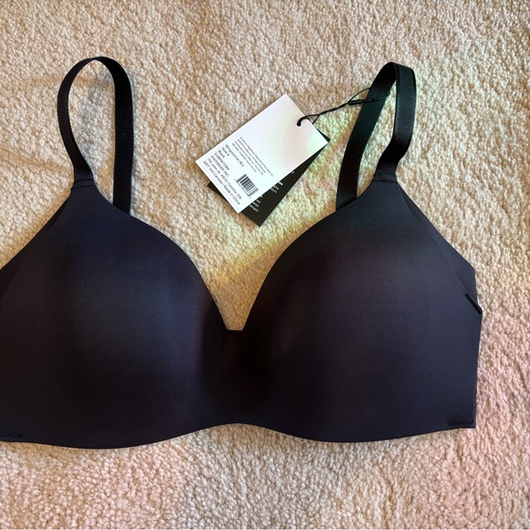 NWT Knix WingWoman Contour bra. - Picture 4 of 5